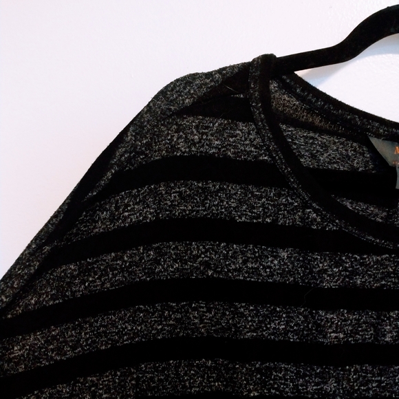 Mix striped top - Picture 3 of 4